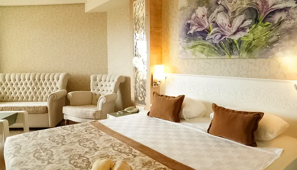 کریستال سانست لاکچری ریزورت